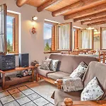 Casa Giglio Dorato *